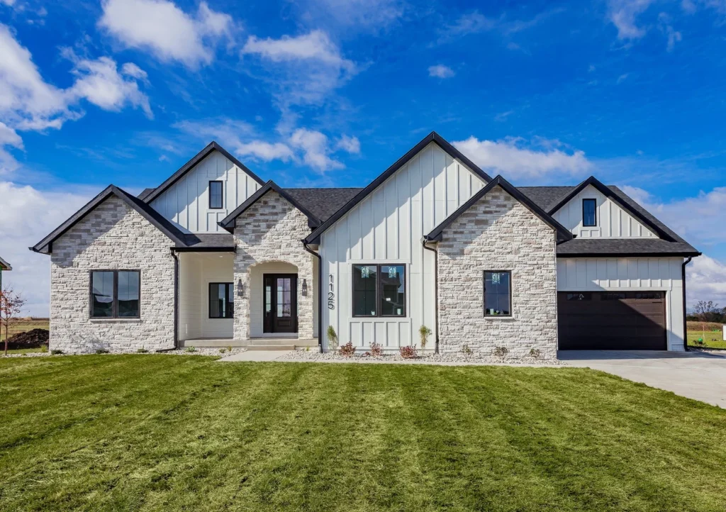 Claman Custom Homes Background image