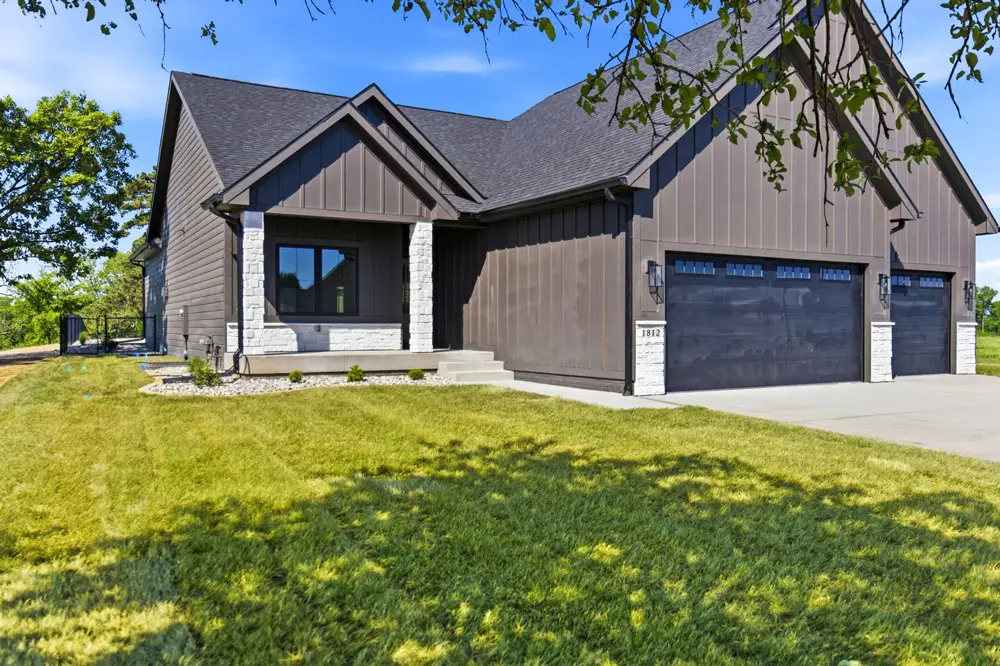 Custom home in Ankeny, Iowa by Claman Custom Homes