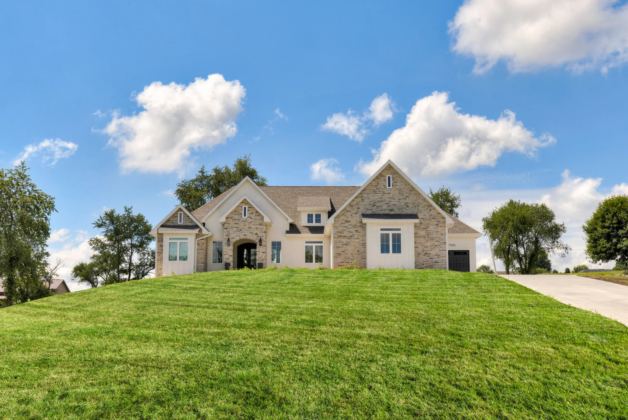 Custom home in Runnells, Iowa by Claman Custom Homes